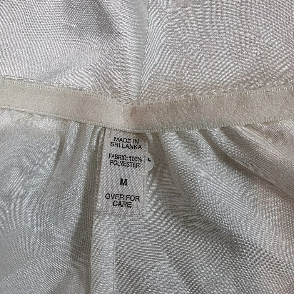 Vintage Victoria's Secret Second Skin Satin sleep lounge shorts Bun medium ivory - Picture 3 of 8